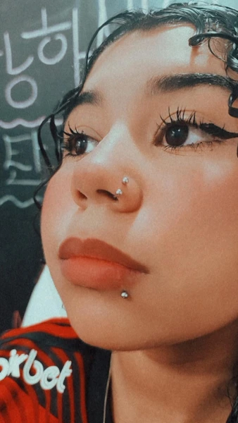 Colocação de Piercing